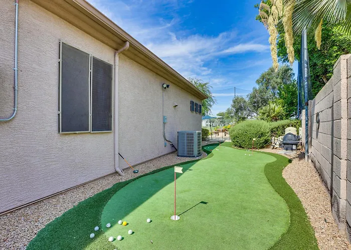 Golfer Oasis W/ Pool & Putting In Goodyear! *